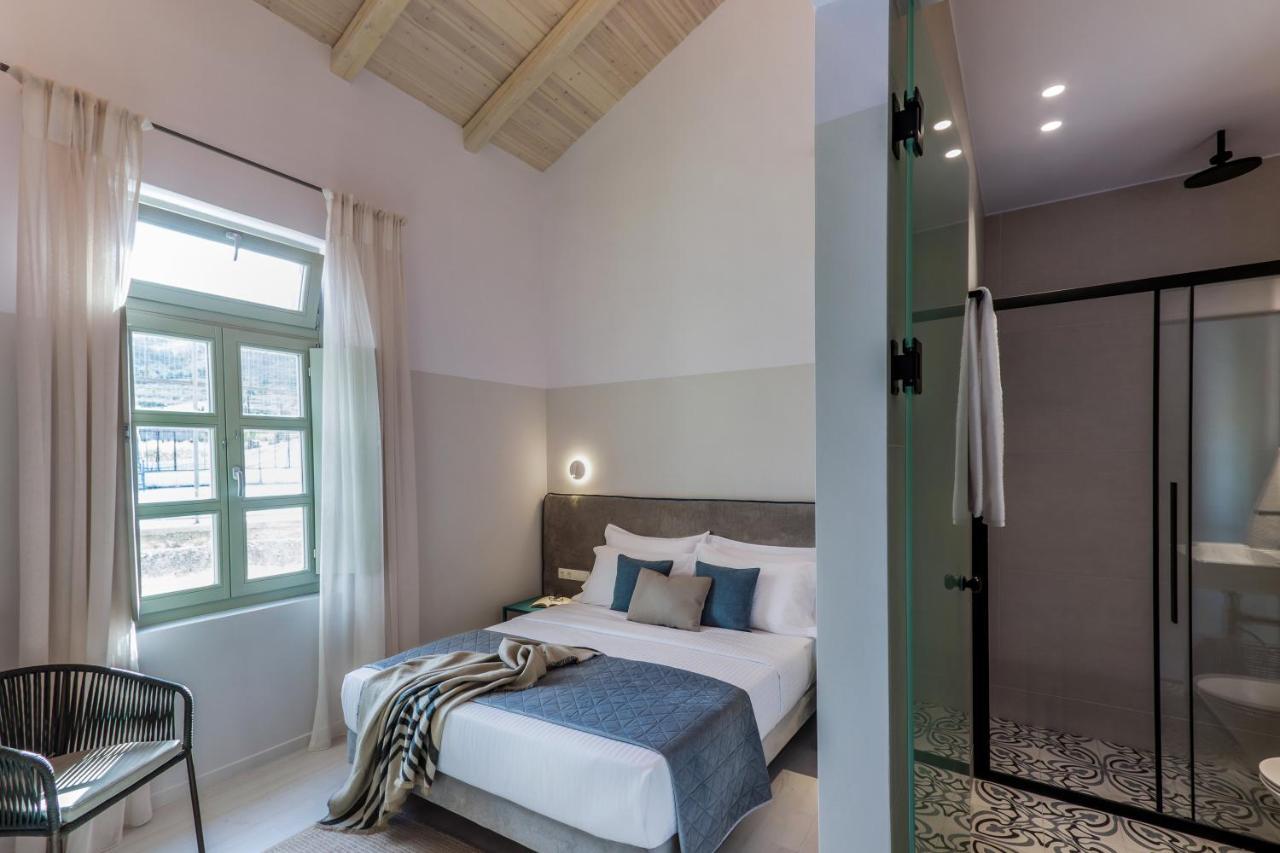 Octavia Rooms Corinth Экстерьер фото